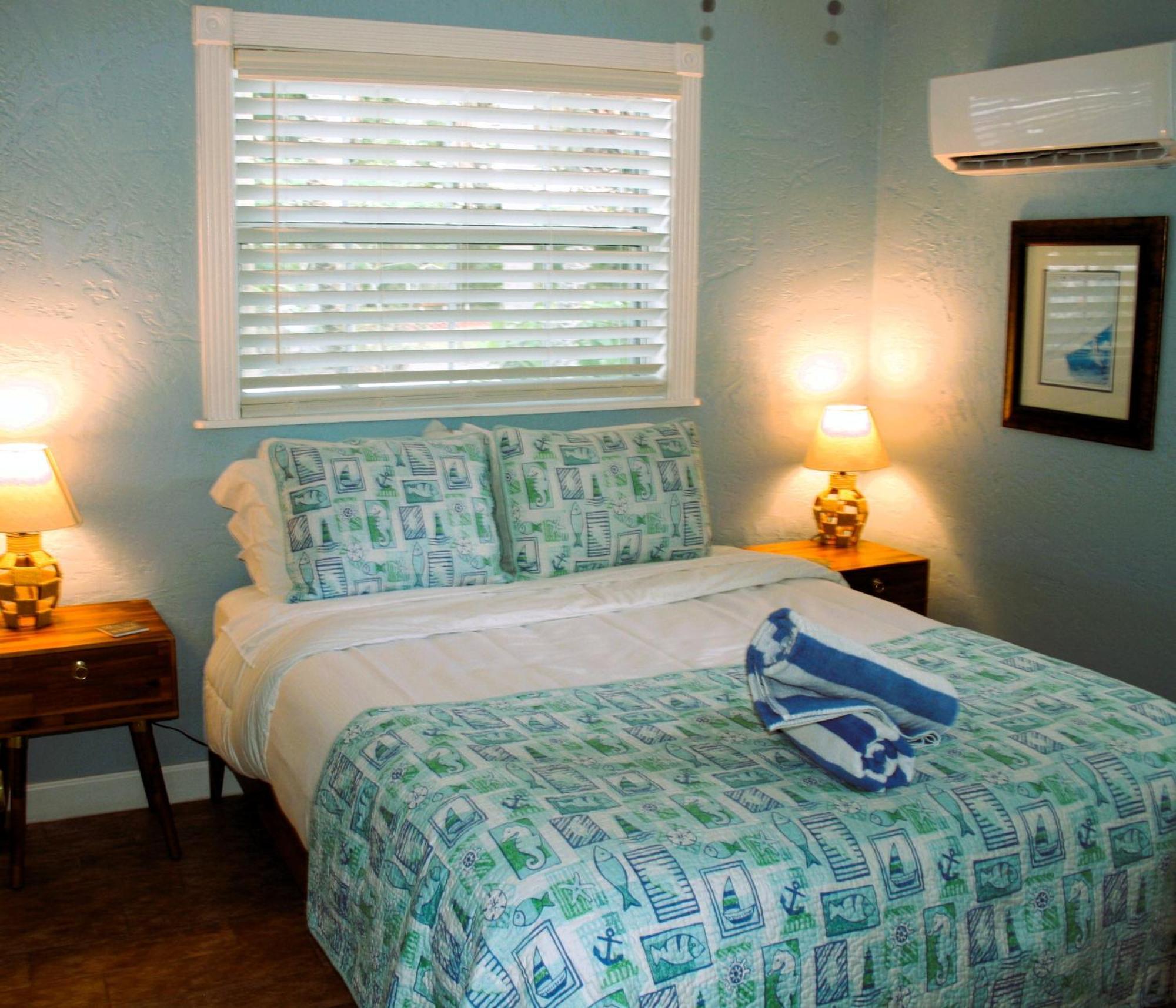 Pirates Pointe Resort Ruskin Exterior photo